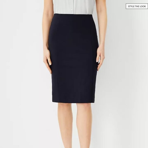 Ann Taylor Dresses & Skirts - Ann Taylor Black Ponte Clean Pencil Skirt, size 6
